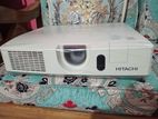 HITACHI CP-X5022WN PROJECTOR.