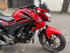 Honda CB Hornet 160R . 2020