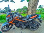 Honda CB Hornet 160R . 2021