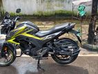 Honda CB Hornet 160R . 2019