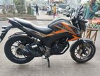 Honda CB Hornet 160R . 2022