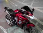 Honda CBR 150R 2016