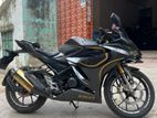 Honda CBR 150R 2021