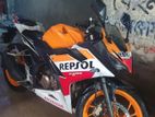 Honda CBR . 2018