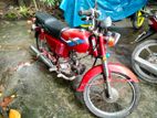 Honda CD 2025