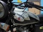 Honda CG125 2000 1999
