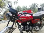 Honda CG125 2002