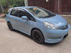 Honda Fit অনেক 2011