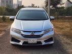 Honda Grace 2015