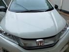 Honda Grace 2015