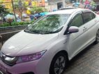 Honda Grace 2016