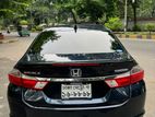 Honda Grace 2018