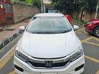 Honda Grace 3.5GRD DX PEARL 54K 2019