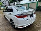 Honda Grace EX 2014