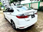 Honda Grace EX 2014