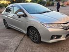 Honda Grace HYBRID 2016