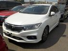 Honda Grace Hybrid EX 4 Grade. 2019