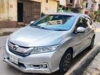 Honda Grace LX. 2016