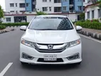Honda Grace LX 2016