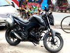 Honda Hornet 160r 2022