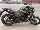 Honda Hornet 2.0 2025