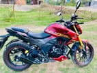 Honda Hornet 2.0 2025