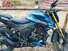 Honda Hornet 2.0 . 2026