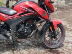 Honda Hornet SD red 2018