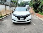 Honda Vezel S - PKG & Hybrid 2015