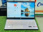 HP 15s Ryzen 5 5600u 12th Gen 16/512GB 15.6" Full HD Bigg Display.