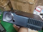 HP DLP PROJECTOR 3500 LUMENS 30 MINUTES USED