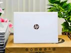 HP G5 𝐂𝐨𝐫𝐞 i7 8th gen 𝗥𝗔𝗠 8 𝗚𝗕 𝗦𝗦𝗗 256 𝗚𝗕.