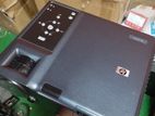 HP NEW DLP PROJECTOR ONLY 30 MINUTES USED