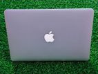 হট ডিল: MacBook 2016 Core i7 8gb RAM