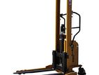 Hydraulic Semi Automatic Fork Lift