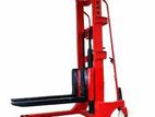 Hydraulic Semi Automatic Fork Lift