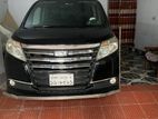 Toyota Noah X 2014