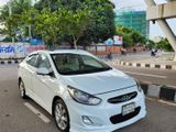 Hyundai Accent Blue 2012