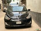 Hyundai Accent blue 2012