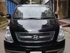 Hyundai H1 12 seat 2013