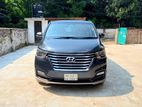 Hyundai H1 12 Seat & Sun Roof 2020
