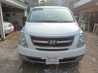 Hyundai H1 12 Seat Microbus 2011