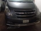 Hyundai H1 . 2010