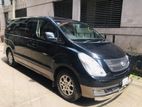 Hyundai H1 2011