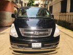 Hyundai H1 2011