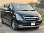 Hyundai H1 2011