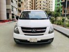 Hyundai H1 2012