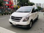 Hyundai H1 2012