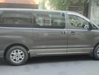 Hyundai H1 2012