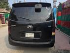 Hyundai H1 2012